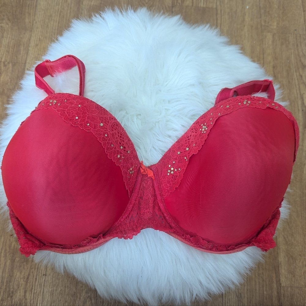 Victoria's Secret Dream Angels Lined Demi Red With Rhinestone Gems